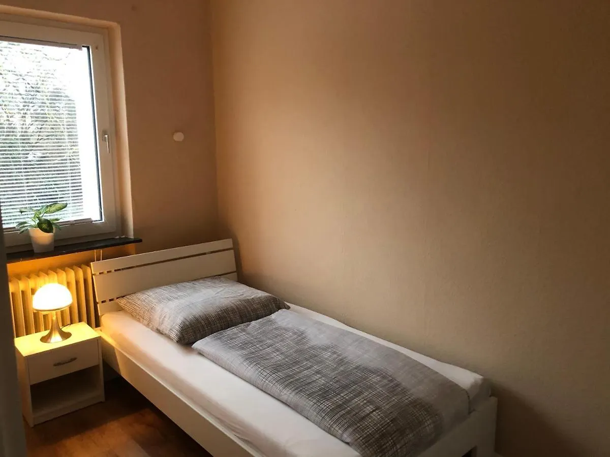 Apartment Super Lage, Neu Renovierte, Gemuetliche Unterkunft Lubeck